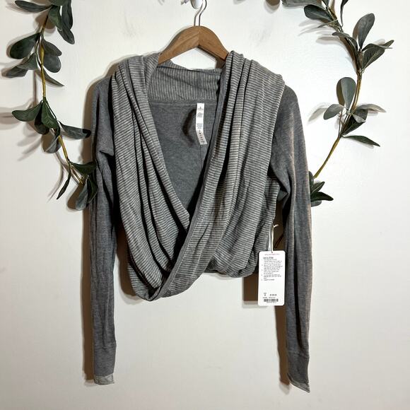 NWT Lululemon Gray Iconic Wrap - Picture 1 of 5